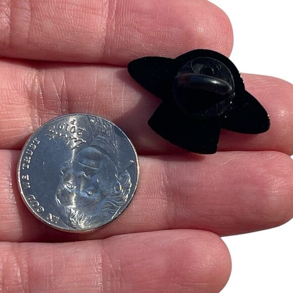 UFO Alien Glitter Enamel Pin - Picture 5 of 5